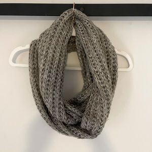 Soft Knit light gray chunky infinity scarf